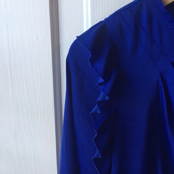 BCBG royal blue silk 3/4 sleeve top - Picture 3 of 4